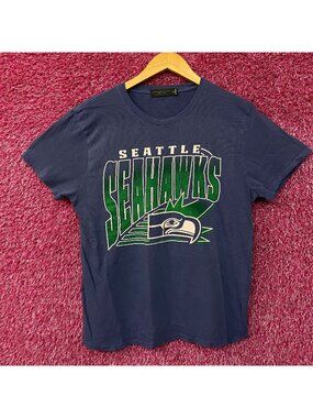 Junk Food Clothing NFL Seattle Seahawks Chrome Retro Style T-Shirt Medium